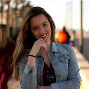 Profesora de inglés graduada en Filología Inglesa y Master de profesora especialidad inglés